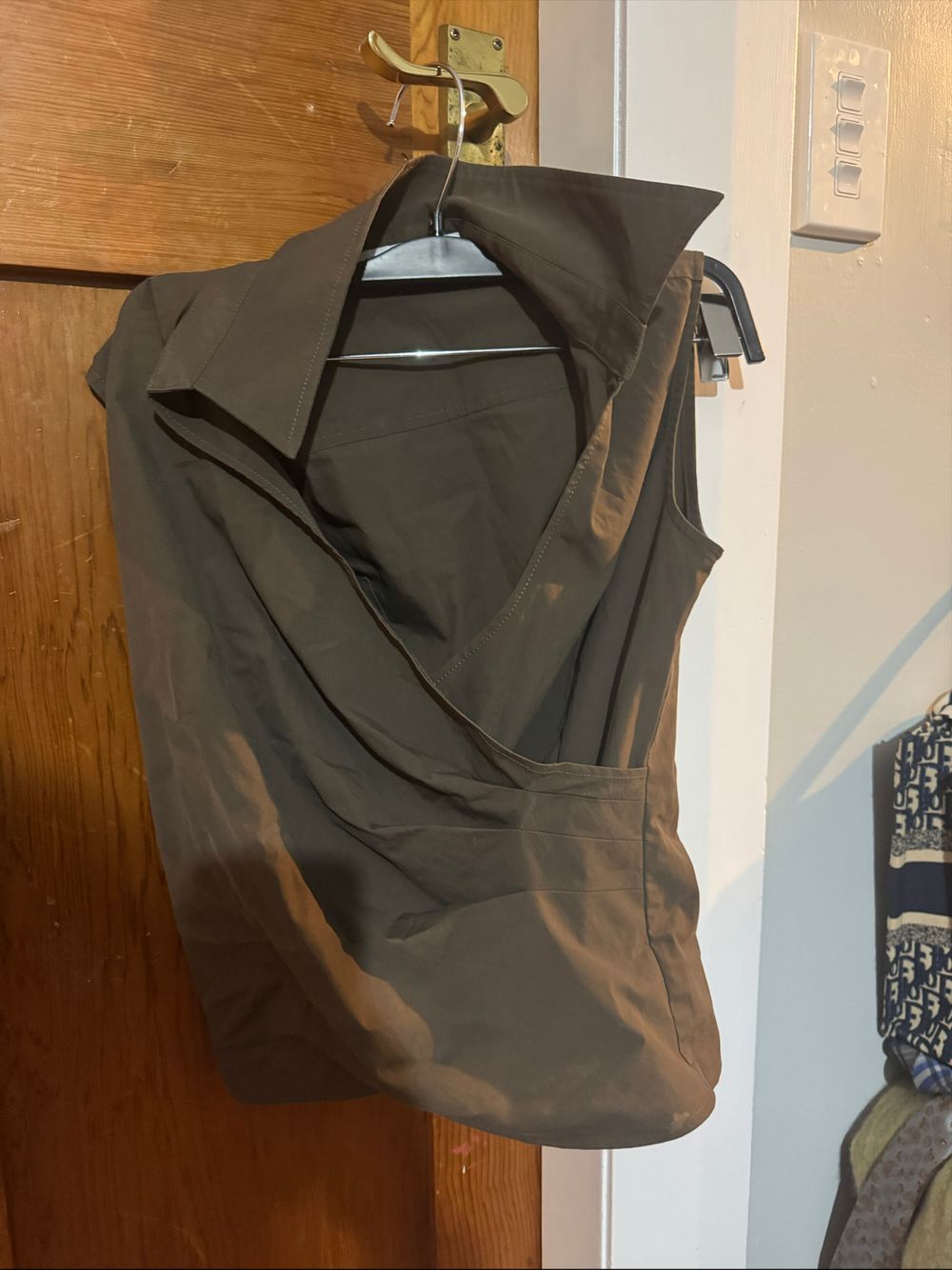 Avant-Garde M-Premier BLACK Tokyo Tailored Cross-Wrap Top