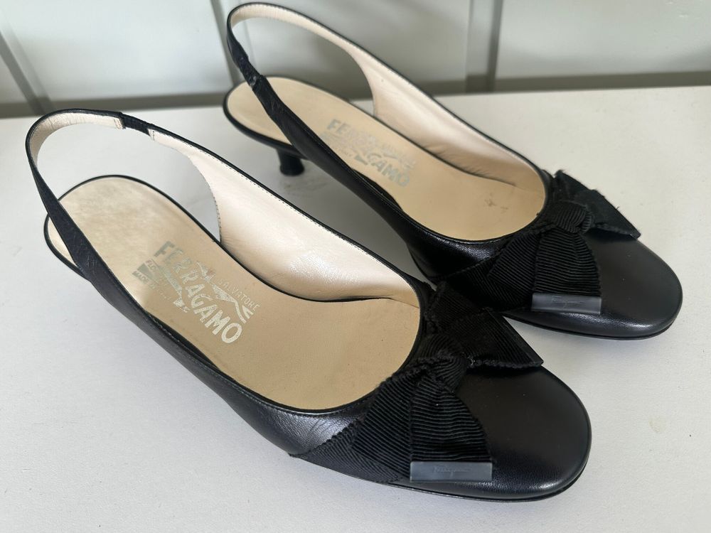 Black sling back shoes - 4cm heel