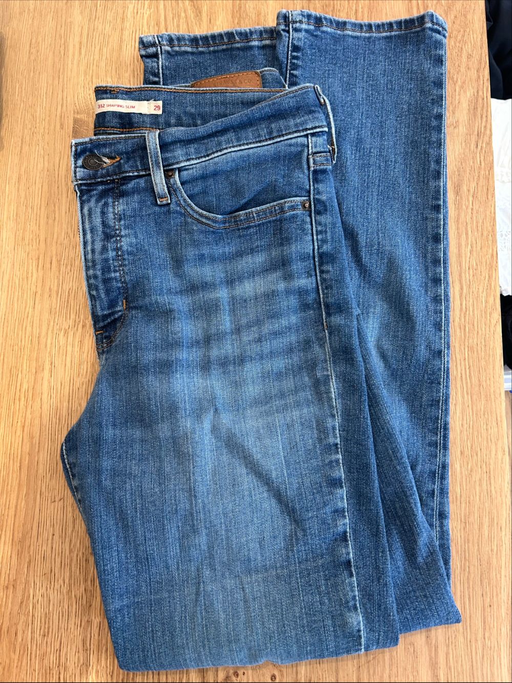 Levi's Blue 312 Shaping Slim Jeans 29