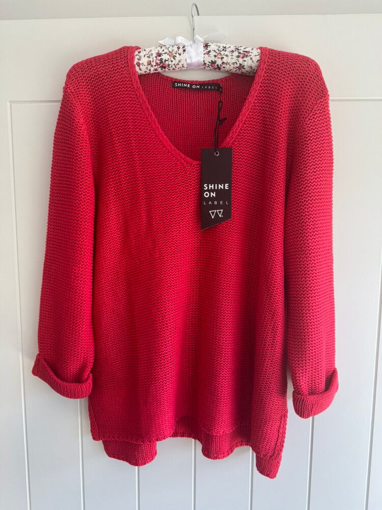 Shine On Label - Lilith V Neck Knit Coral Red