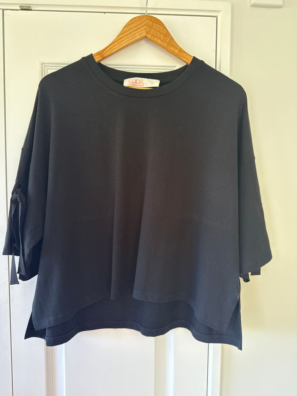 COOP Black Top