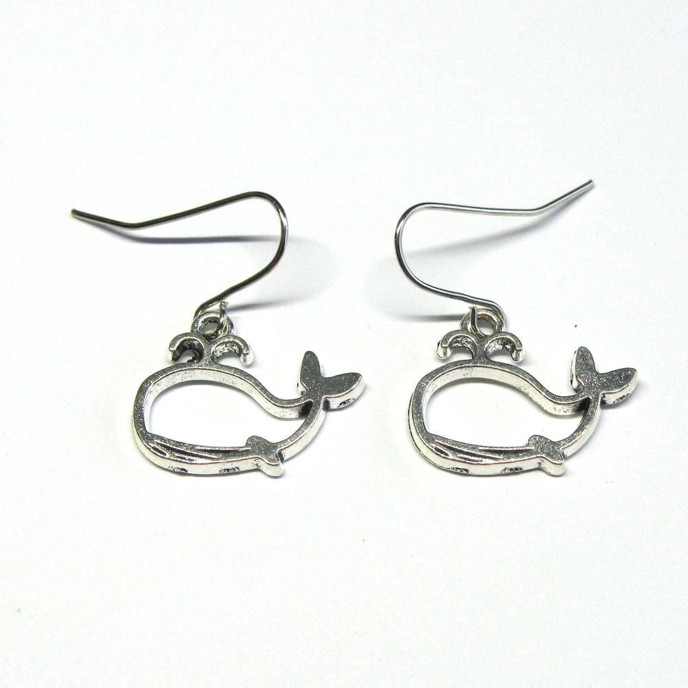 Silver Whale earrings (small)