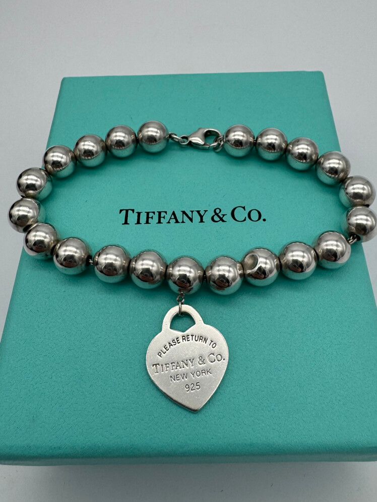 Tiffany & Co. Return to Tiffany 8mm Heart Tag Bracelet in Stirling Silver