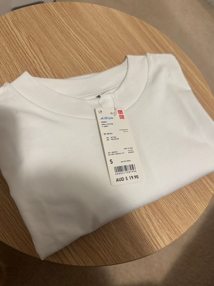 Uniqlo White AIRism T-Shirt