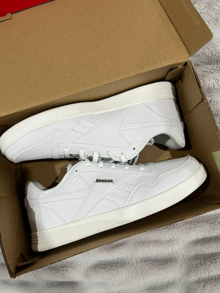 Reebok Court Advance