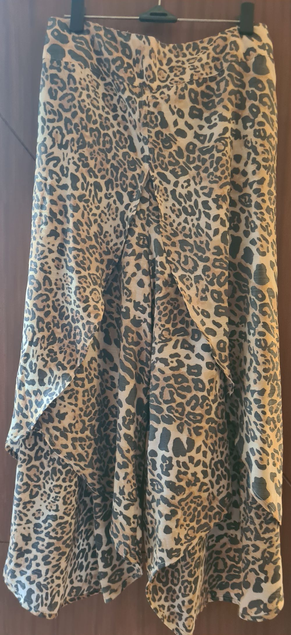 Leopard Print Drape Pants