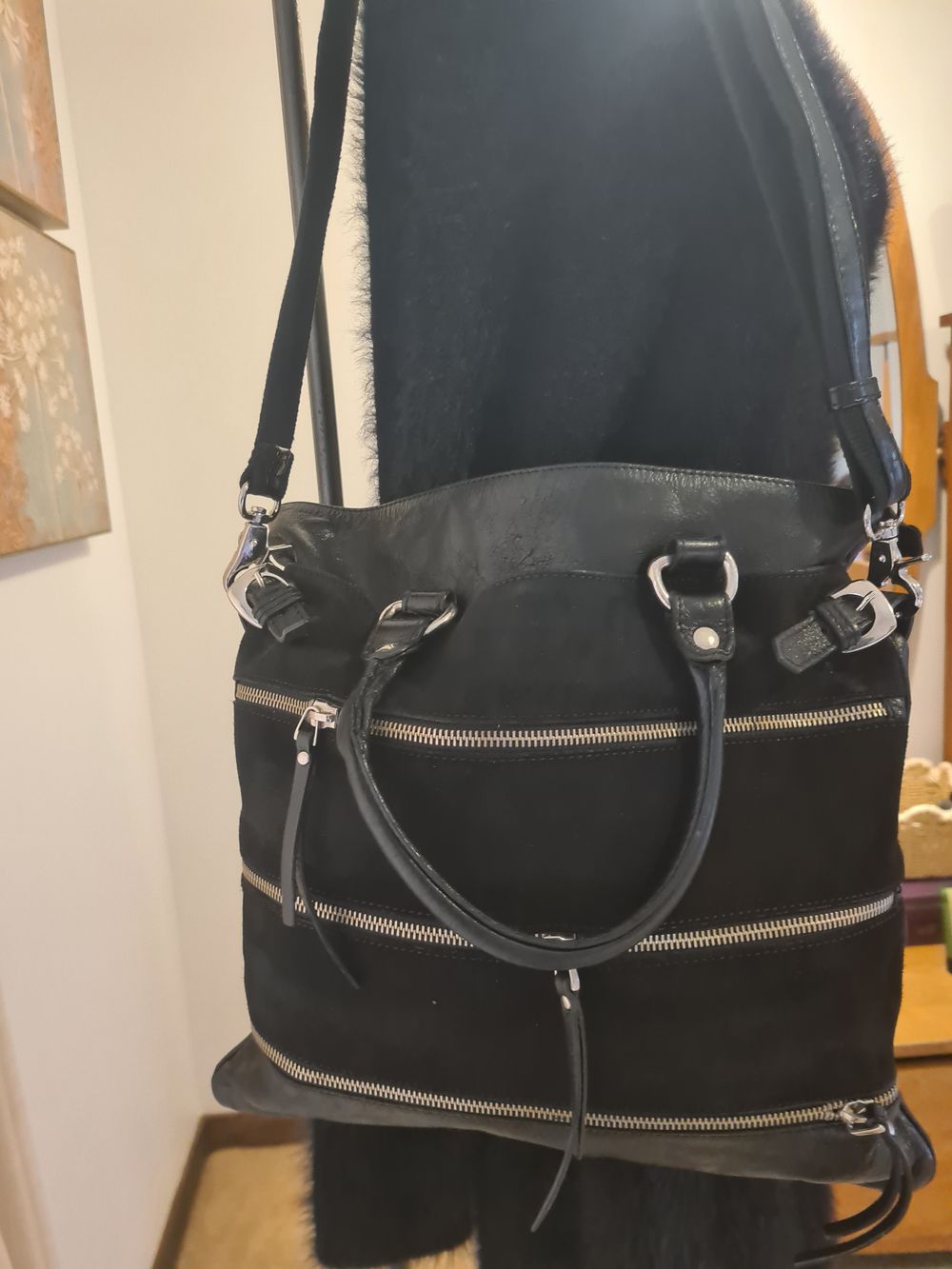 Italian Claudia Firenze Black Leather Handbag