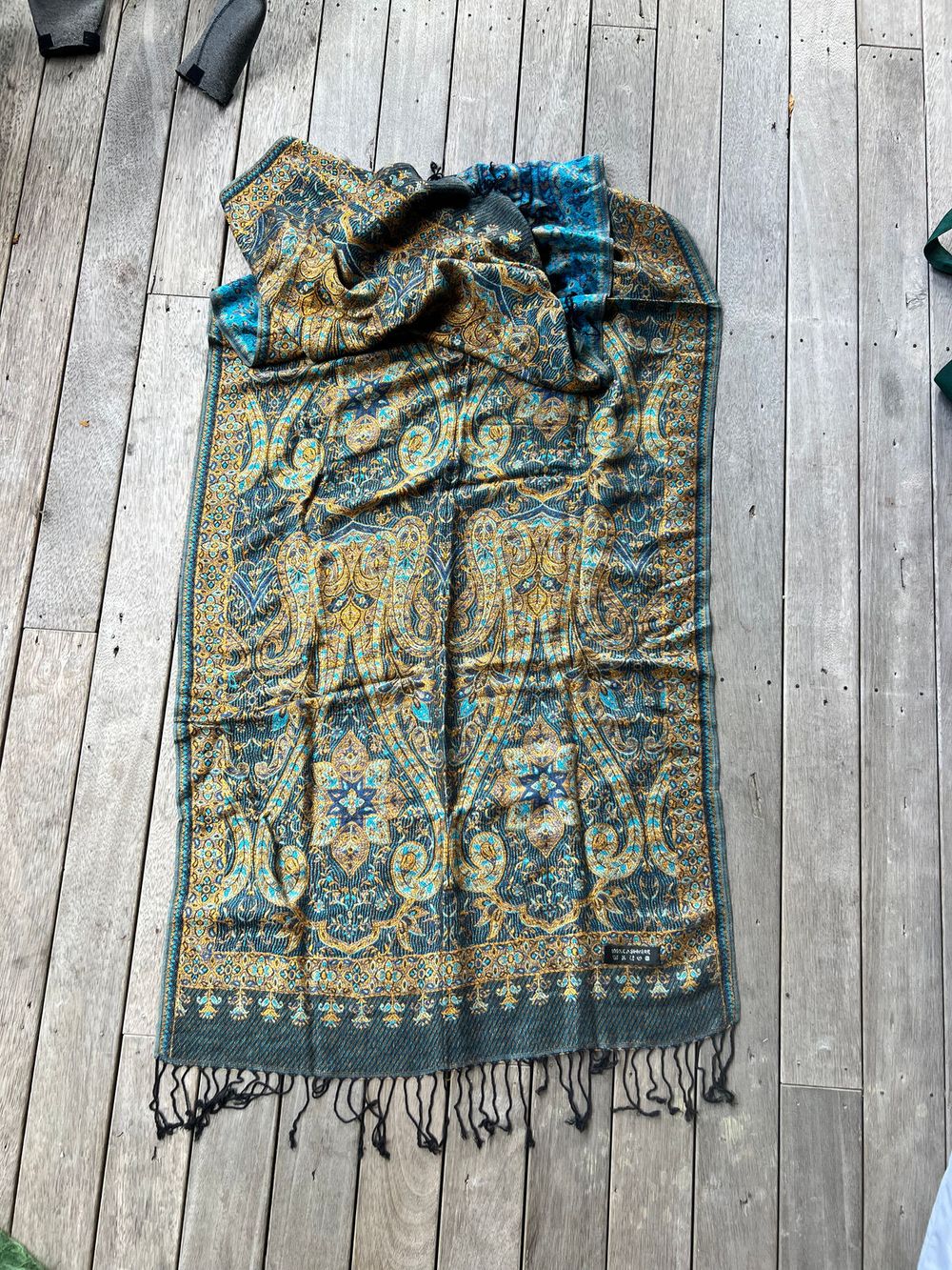 Paisley Pattern Cashmere Scarf