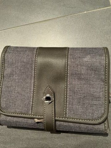 Bulgari parfums Emirates Grey Travel Bag