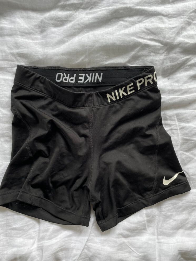 poshmark nike pro shorts