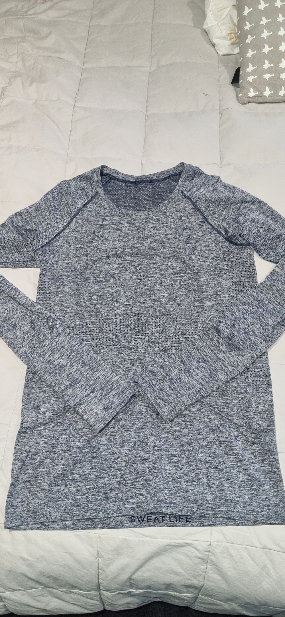 Lululemon top