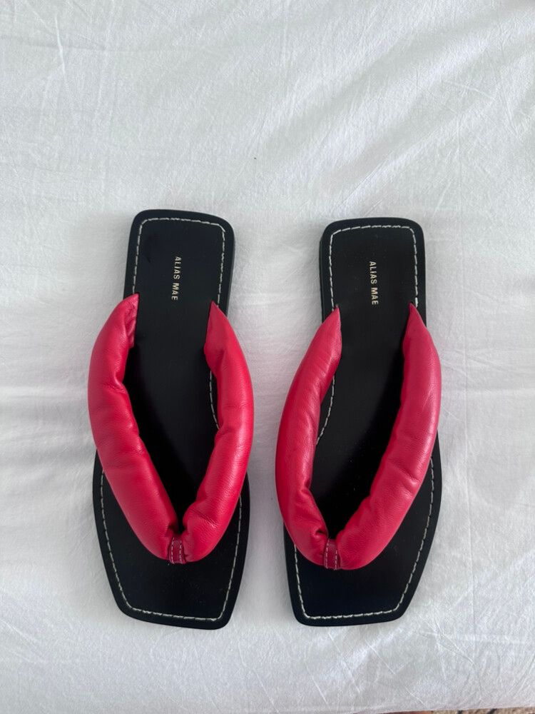 Alias Mae Chase Scarlet Leather Jandal