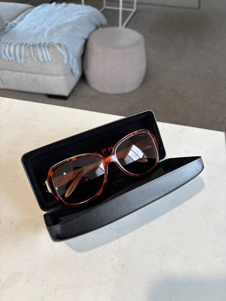 Ralph RA5138 Sunglasess