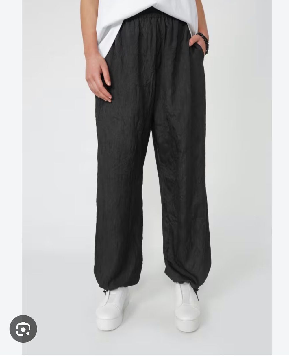 Moochi Chute Pant size 10