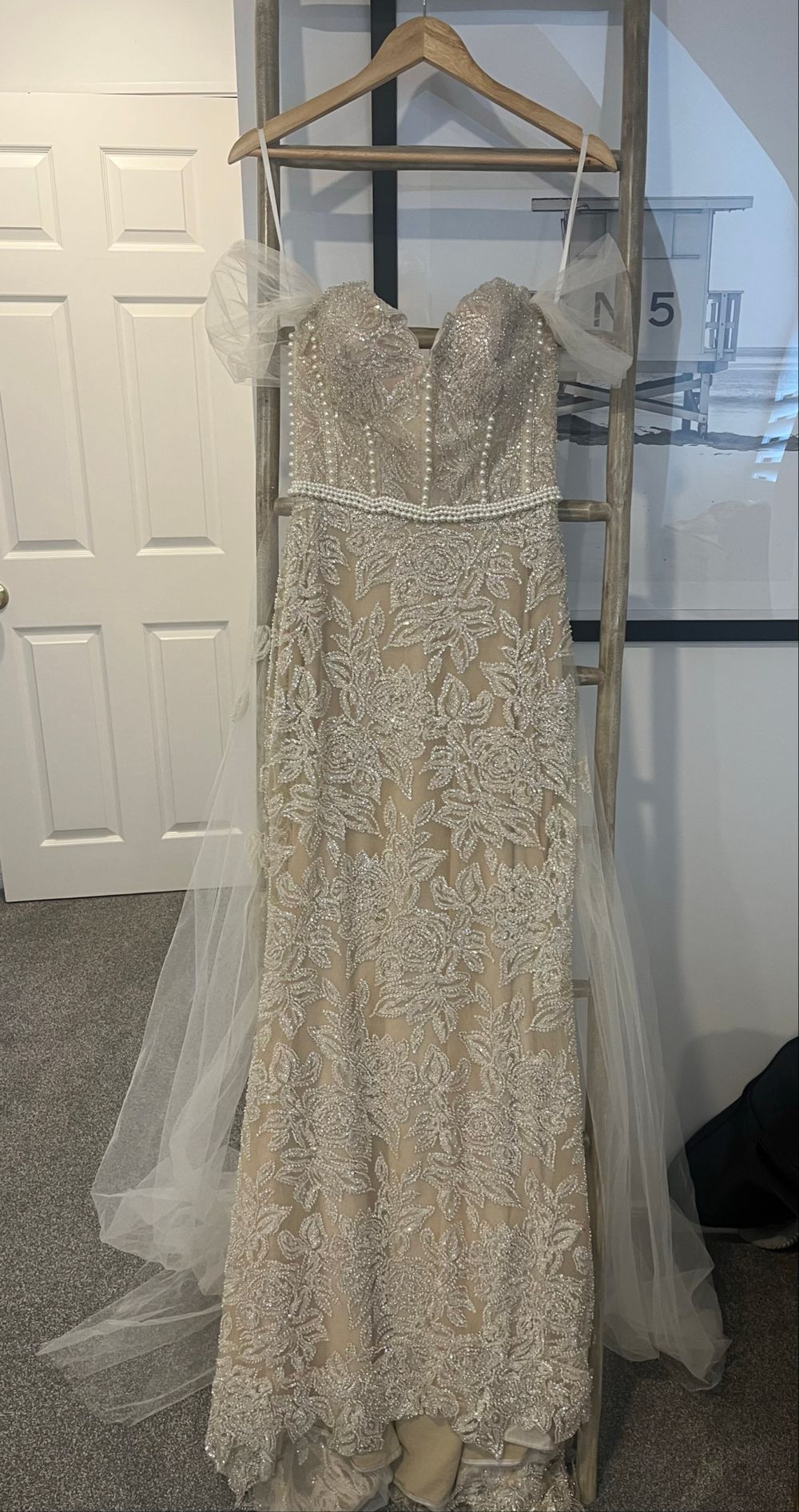 Atelier Wu Wedding Dress Unworn Sz 8
