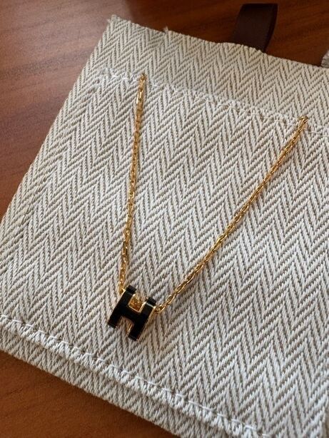 Hermès Black Gold Necklace mini pop H pendant