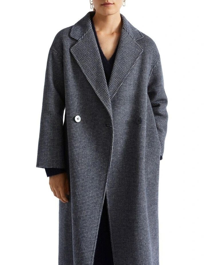 Houndstooth Oversized Coat in Grey