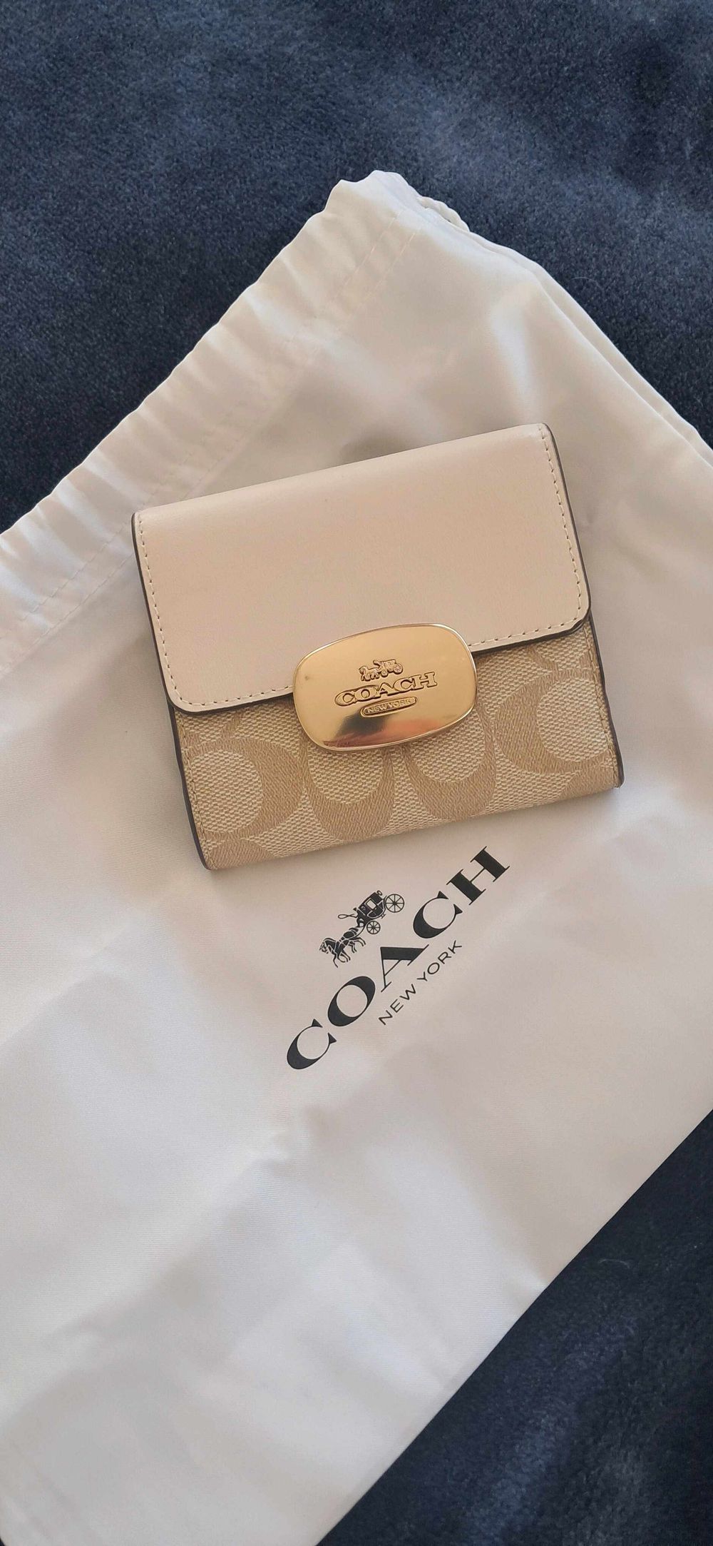 Coach Beige And White Wallet
