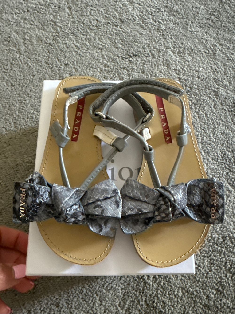 Authentic PRADA Baby Girls Sandals with bows Size 25 RRP $650