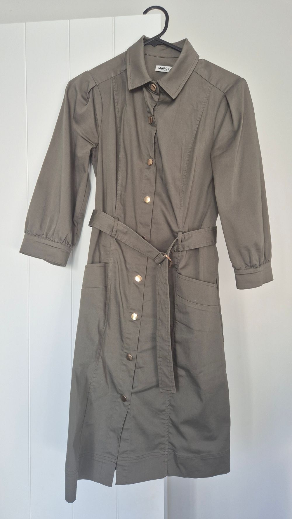 Caitlyn dress in Khaki