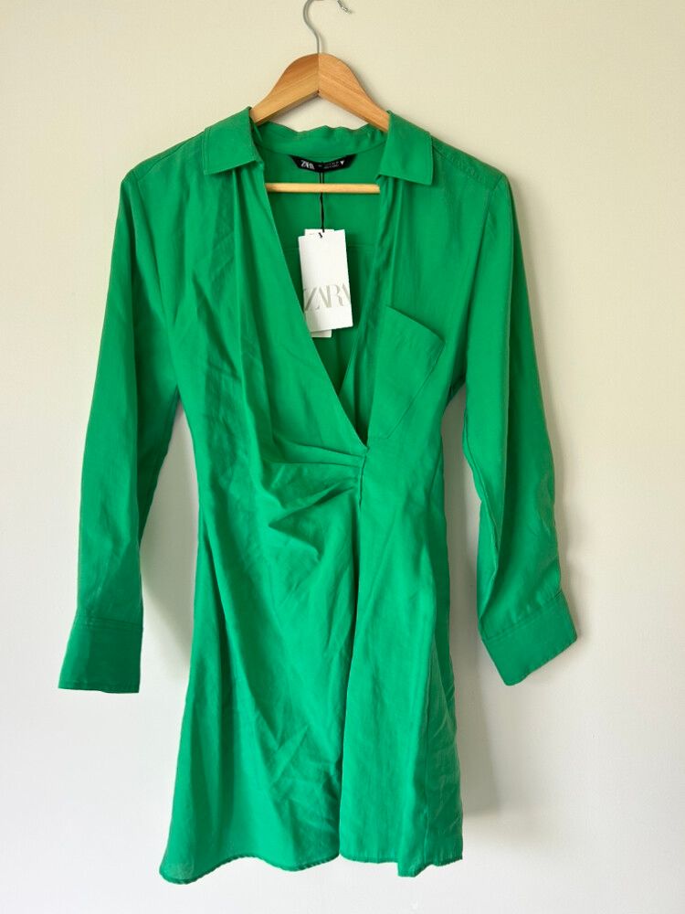 Zara - Zara Green Long Sleeve Dress on Designer Wardrobe