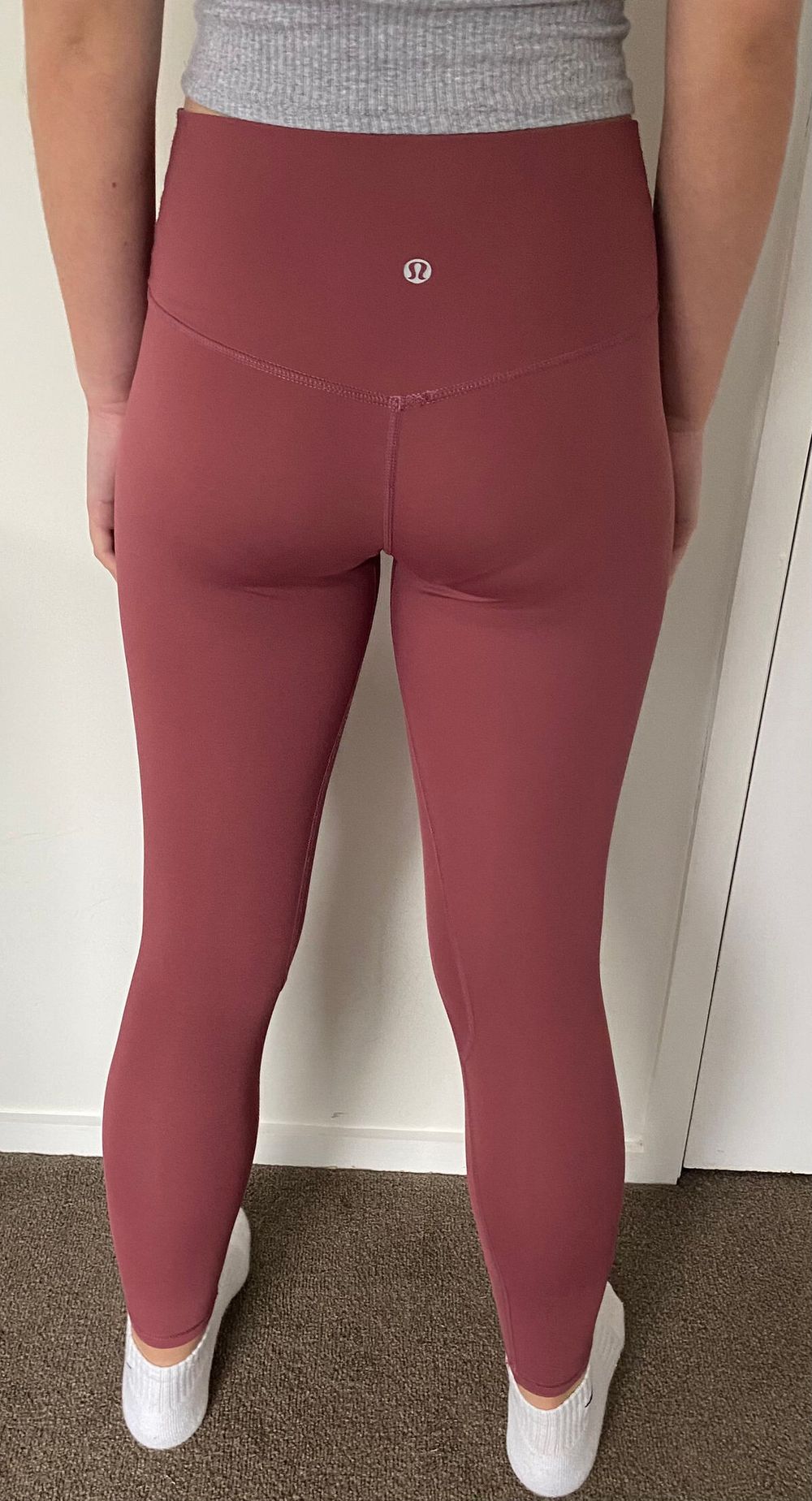 Lululemon Leggings. Size US 2/NZ 6.