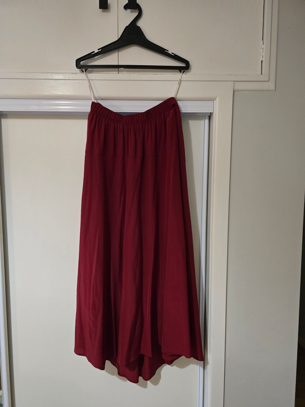 Juliette Hogan 100% silk skirt