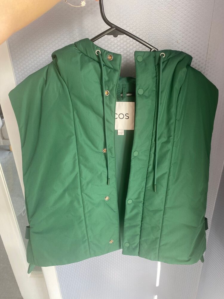 COS Green Sleeveless Puffer Jacket