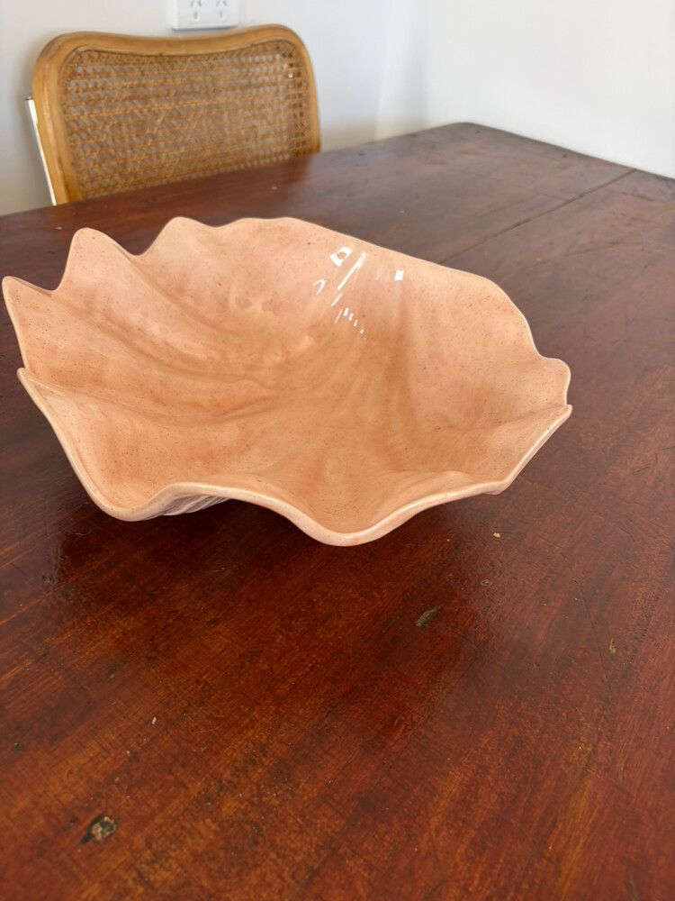 1980s ceramic shell bowl