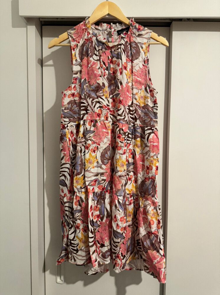 Decjuba - Floral Linen Dress on Designer Wardrobe
