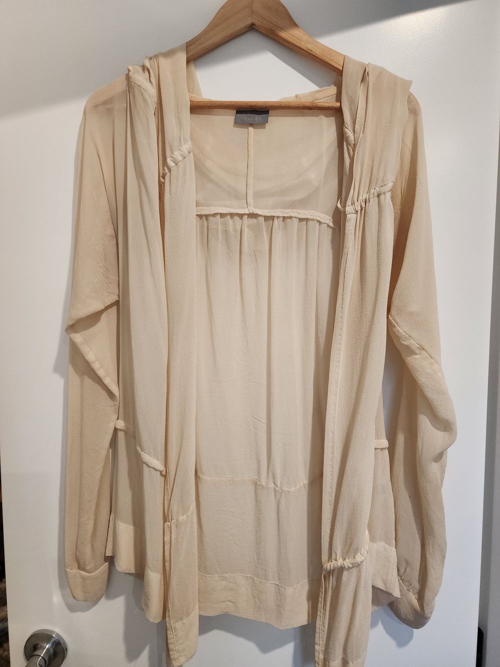 Pearl Silk Cream Hooded Top