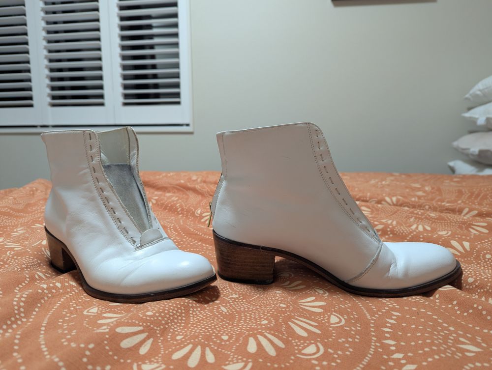 Beau Coops white and silver leather boots