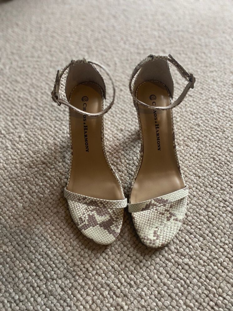 Chaos & harmony Python Heels Size 8