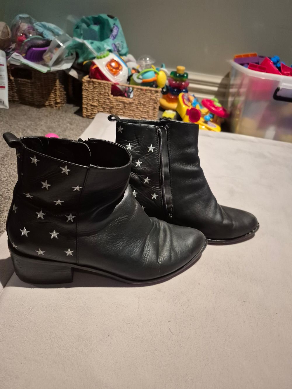 Isabella Anselmi Black Star Boots