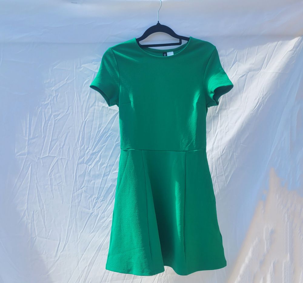 Divided H&M Green Dress