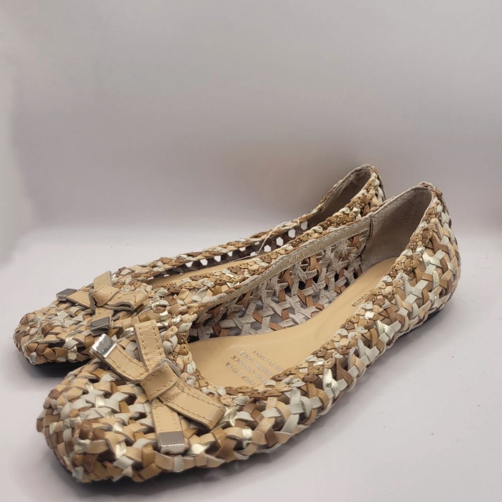 Gamins Beige Flat Shoes