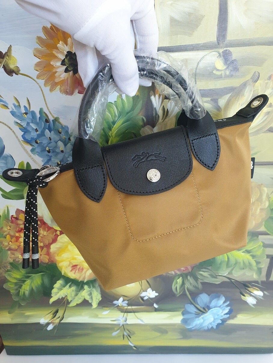Longchamp