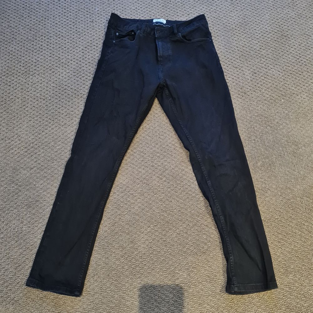 Absent Jeans 32"