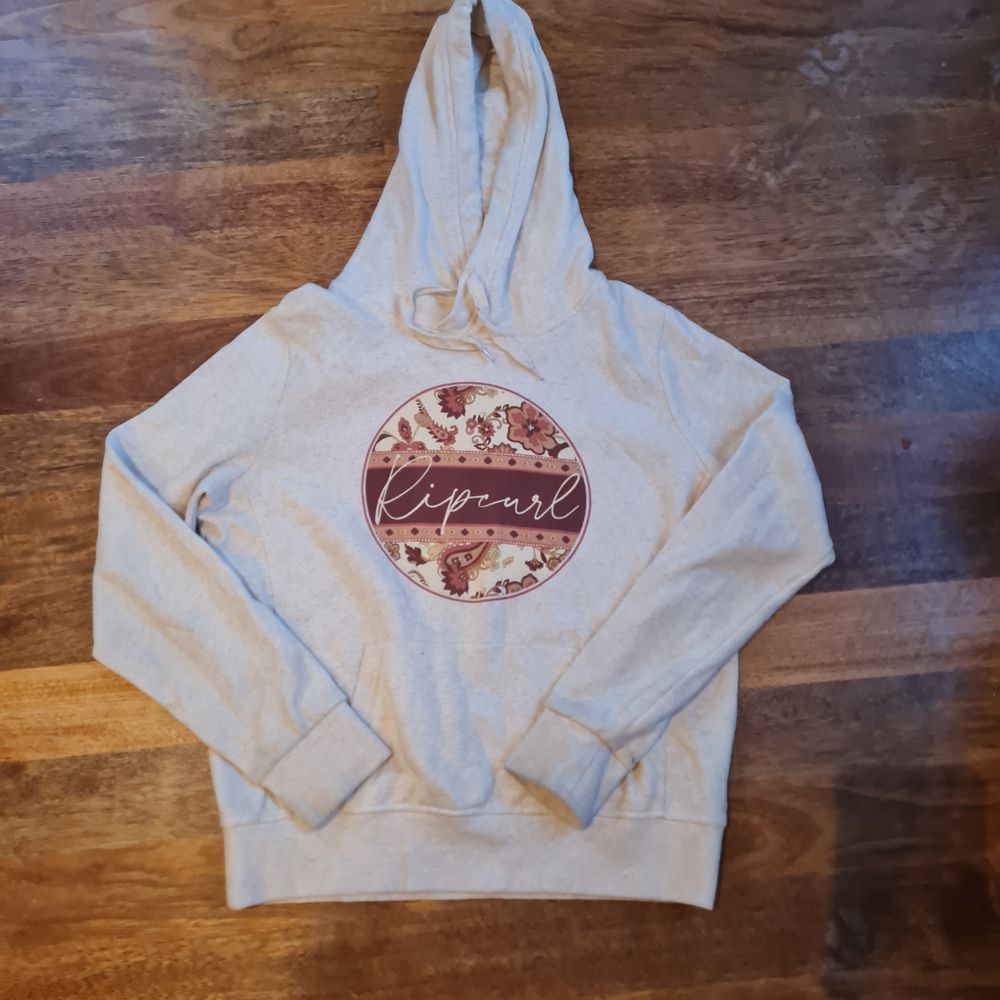 Rip curl hoodie- small