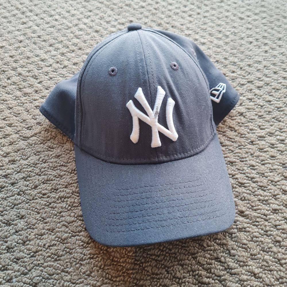 NY baseball cap - s/m