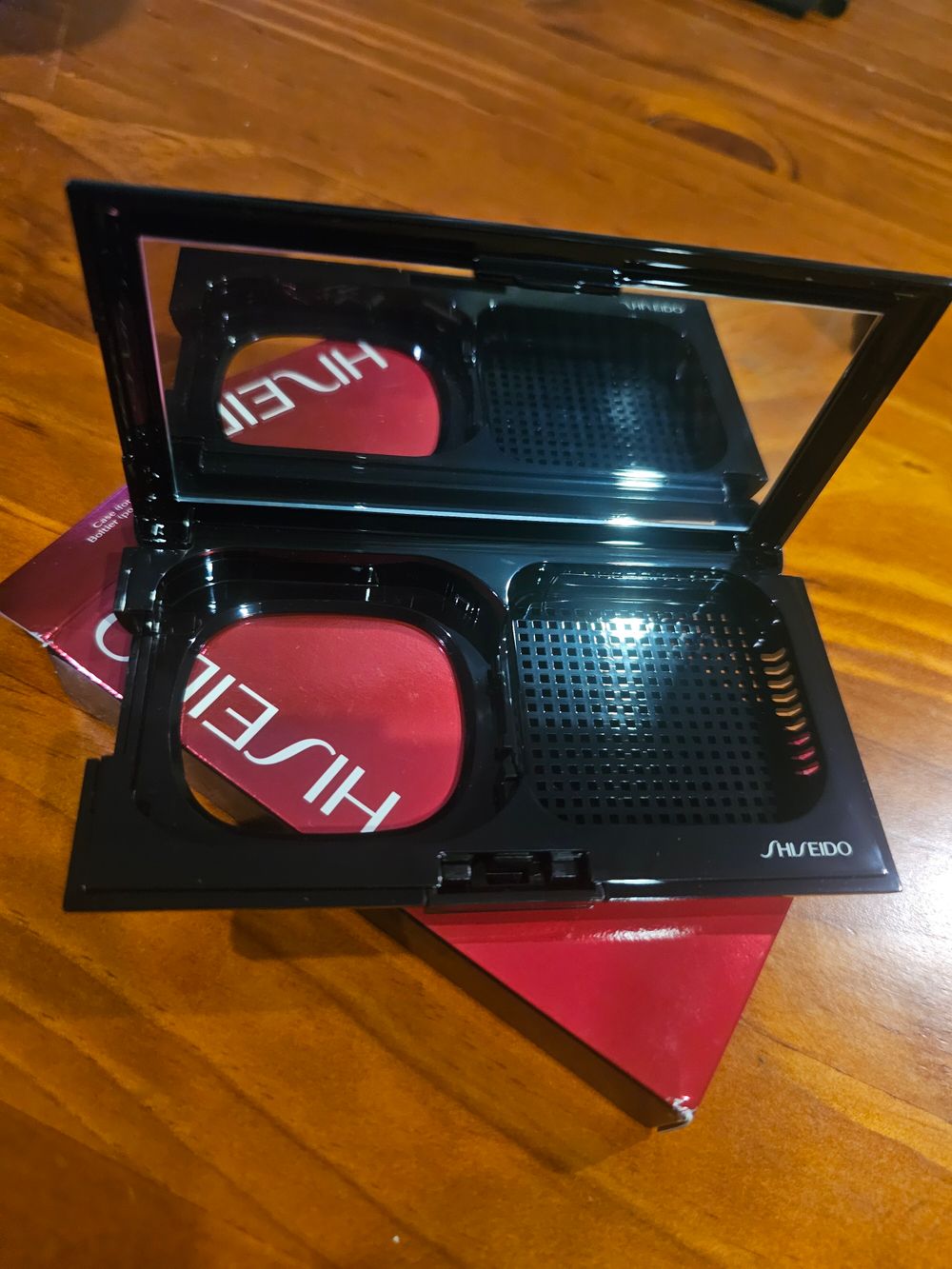 Shiseido Advance Hydro-Liquid Compact