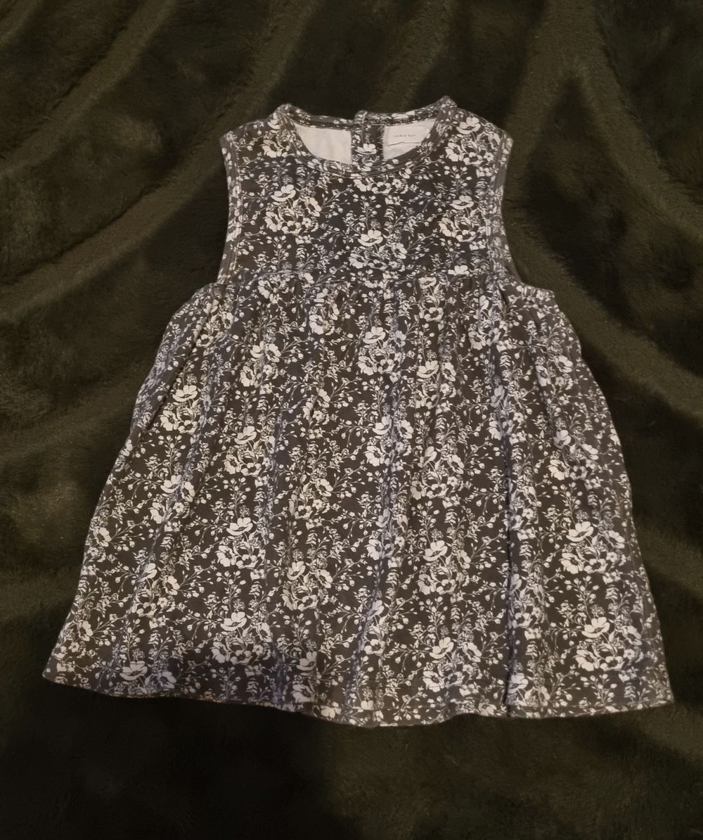 Wild flowers dress size 4