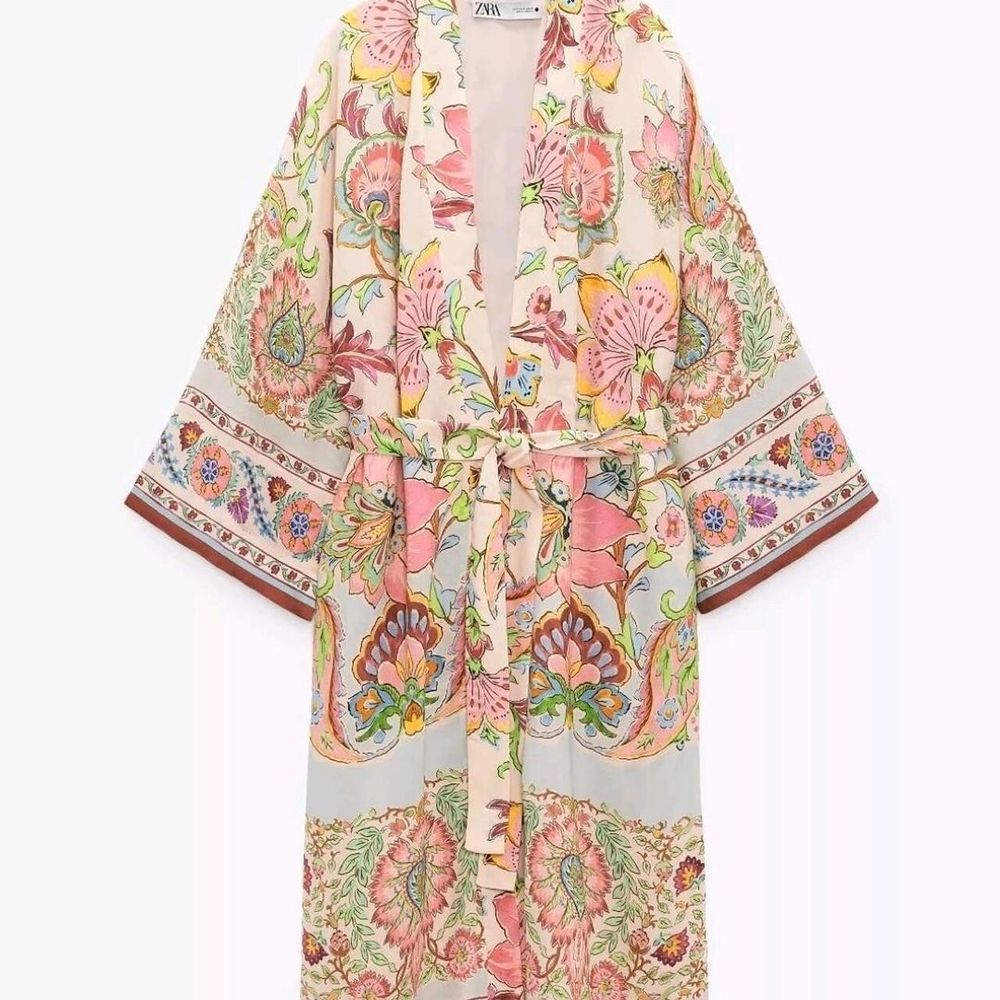 Zara Belted Robe Kimono Size L Floral Boho