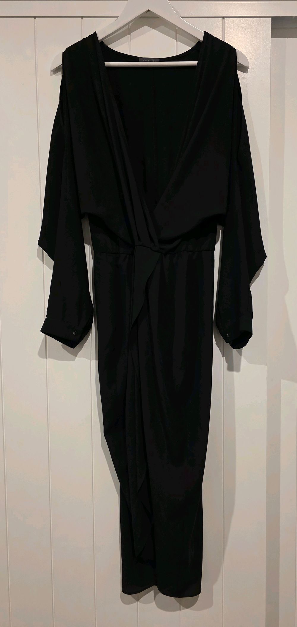 sheike black long sleeve dress Harley Dress Black | Gold Detailed Maxi Dress