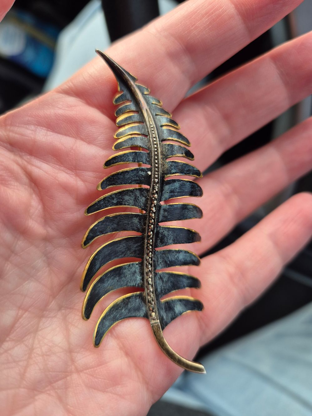 Vintage Mid-Century German Fern Leaf Brooch – Gold Tone & Black Enamel