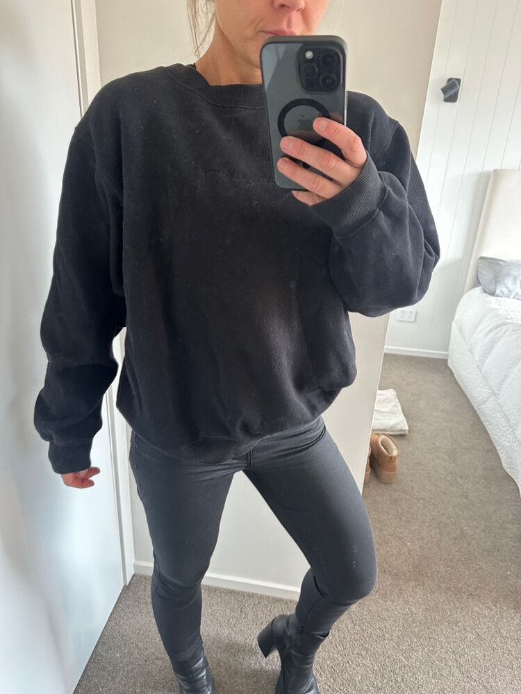 Running bare jumper