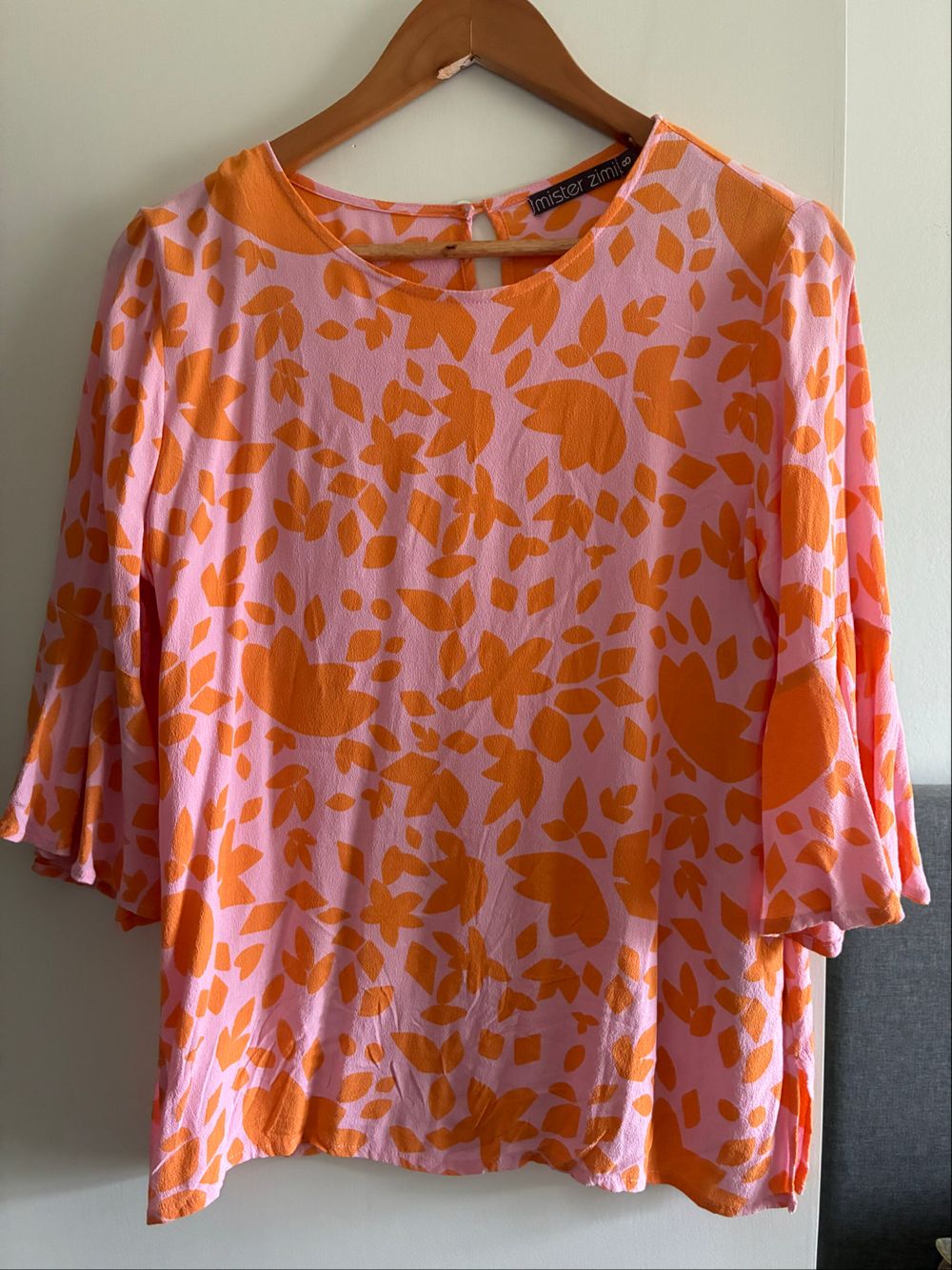 Mister Zimi Pink and Orange Floral Top