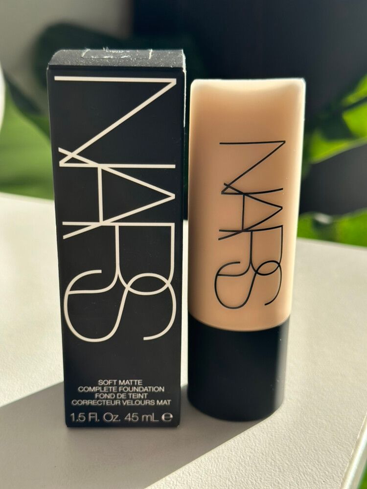 SOFT MATTE COMPLETE FOUNDATION( Fiji)