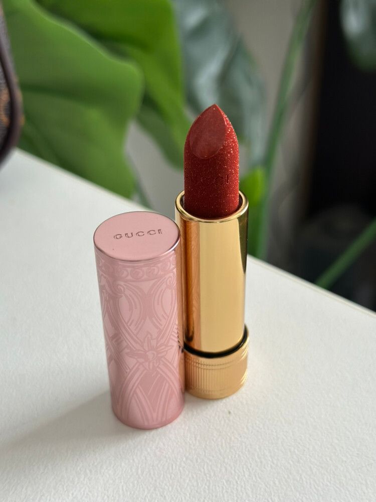 Gucci - Rouge À Lèvres Lunaison Limited Edition - 515 Devotion on Designer  Wardrobe