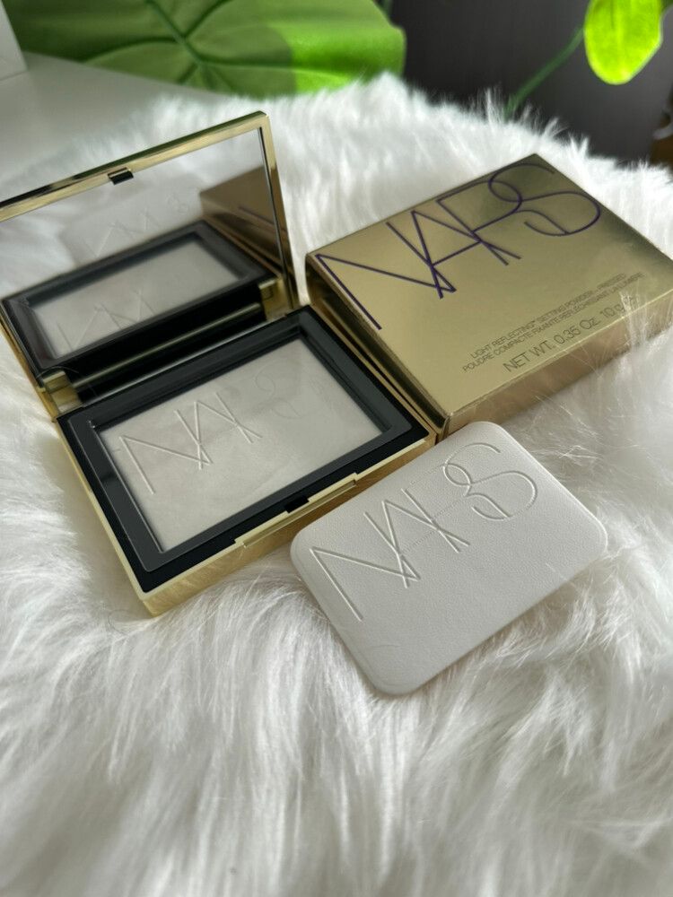 Gold Dust Light Reflecting™ Setting Powder 9.5g
